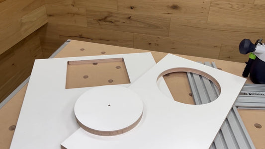 Rechteckige und runde Ausschnitte mit der Oberfräse herstellen